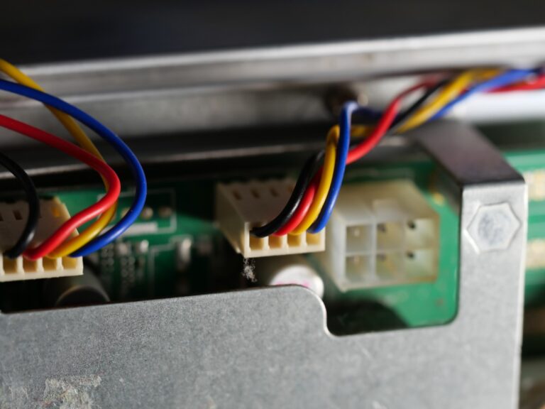 Branchement électrique de 5 fils sur 4 fils