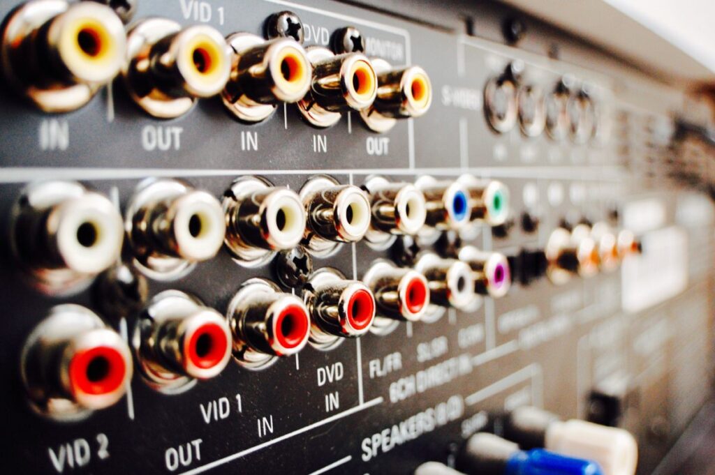 Un ampli TV qui est grillé