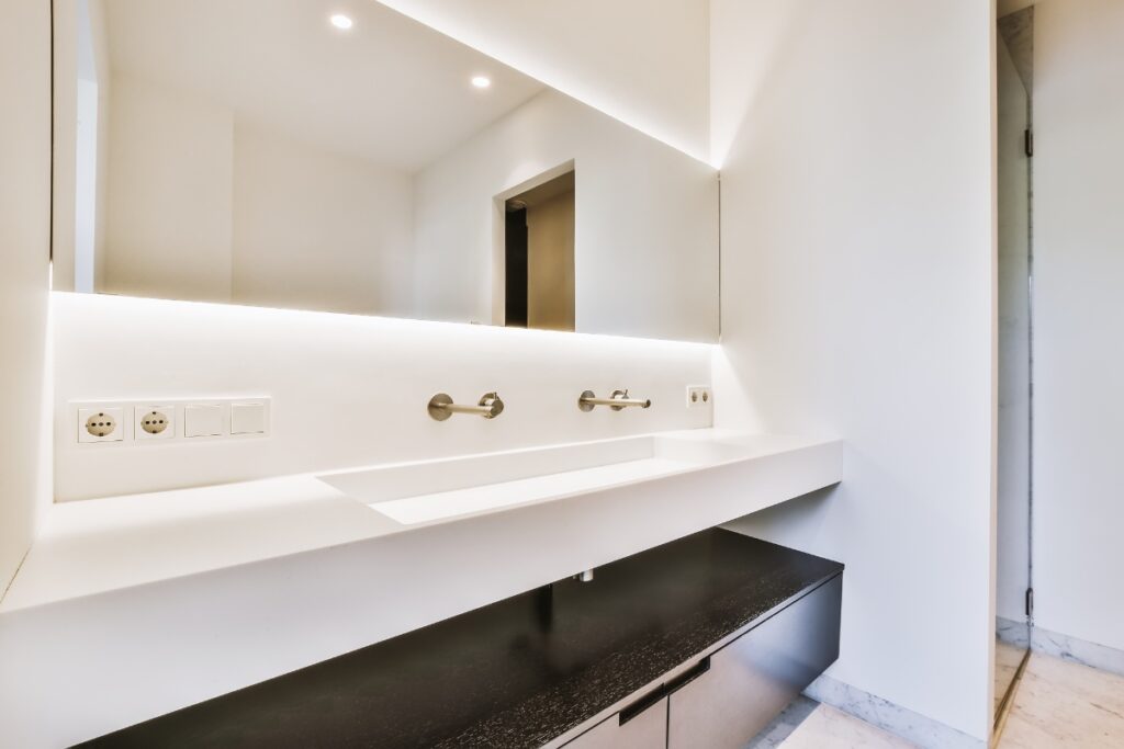 Design intérieur d'une salle de bain
